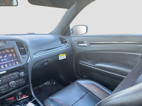 Used 2023 Chrysler 300 S w/ Comfort Group image 25