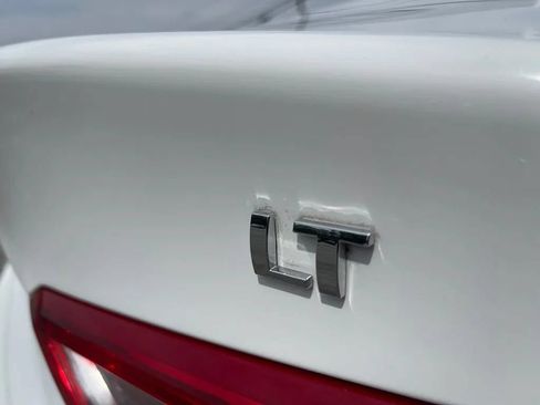 Used 2024 Chevrolet Malibu LT FWD image 12