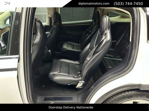 Used 2018 Tesla Model X 75D image 20