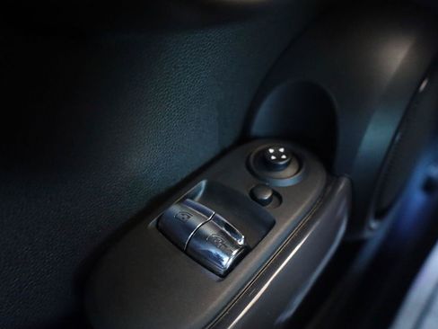 Used 2016 MINI Cooper 2-Door Hardtop FWD image 26