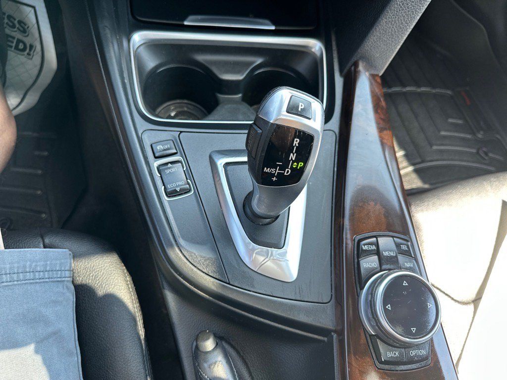 Used 2015 BMW 328i xDrive Sedan AWD/4WD image 27