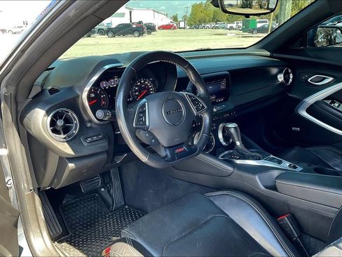 Used 2019 Chevrolet Camaro SS RWD image 21