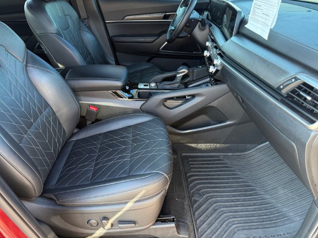 Used 2023 Kia Telluride EX X-Line AWD/4WD image 10
