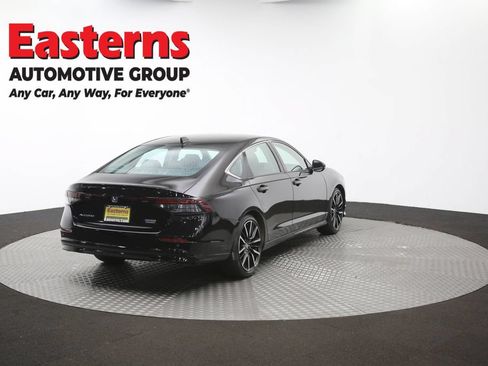 Used 2023 Honda Accord Touring image 41