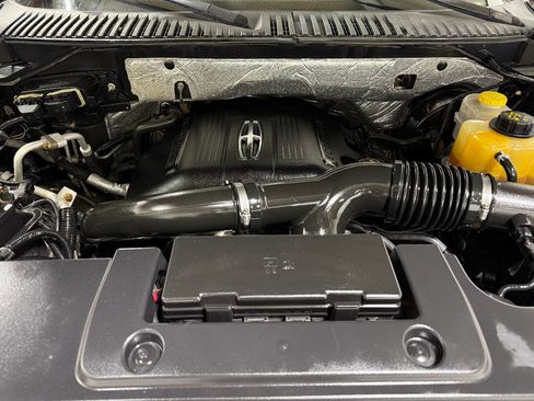 Used 2015 Lincoln Navigator 2WD image 78