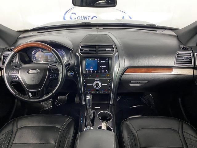 Used 2018 Ford Explorer Platinum AWD/4WD image 13
