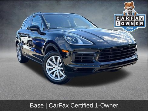 Used 2023 Porsche Cayenne w/ Premium Package AWD/4WD image 1