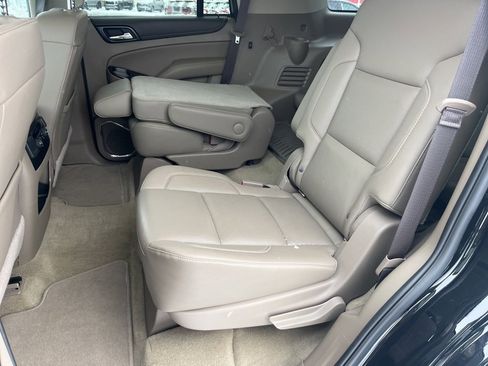 Used 2018 GMC Yukon SLT image 18