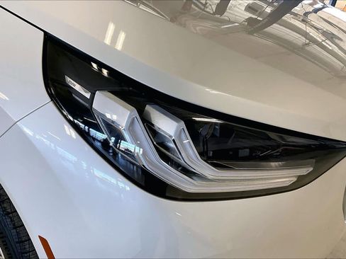 New 2026 BMW X3 xDrive30 w/ Premium Package image 13