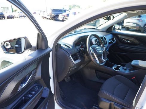 Certified 2023 GMC Terrain SLE FWD image 14