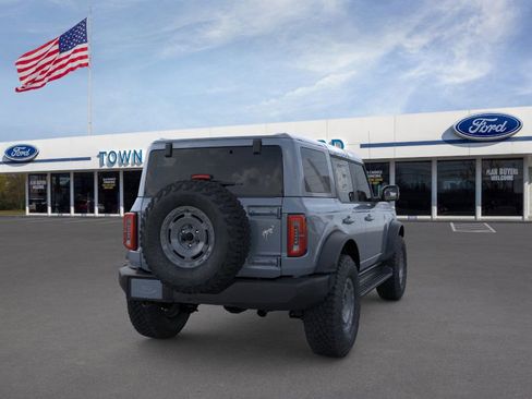 New 2025 Ford Bronco Outer Banks w/ Sasquatch Package AWD/4WD image 8