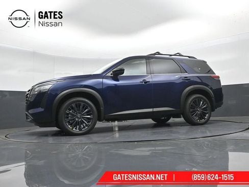 New 2026 Nissan Pathfinder SL w/ SL Premium Package AWD/4WD image 46