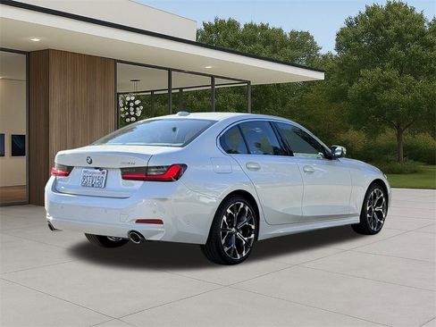 Used 2025 BMW 330i Sedan w/ Parking Assistance Package image 8