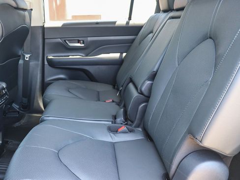 New 2026 Toyota Grand Highlander AWD image 22