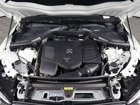New 2026 Mercedes-Benz GLC 300 GLC 300 image 9