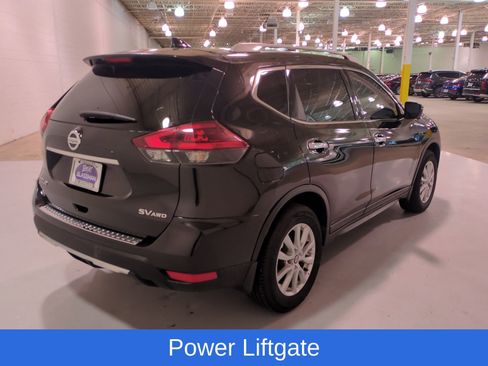 Used 2018 Nissan Rogue SV w/ Premium Package AWD/4WD image 3