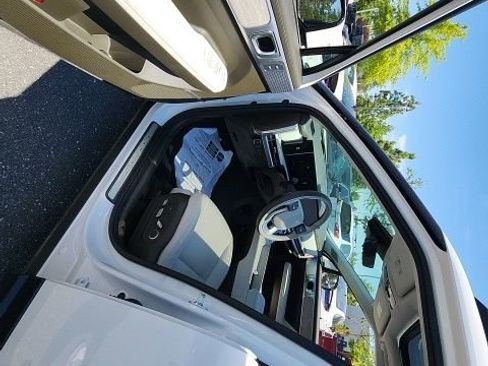 Used 2025 Hyundai Santa Fe Calligraphy image 24