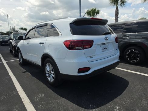 Used 2020 Kia Sorento LX w/ LX I4 Convenience Package FWD image 14
