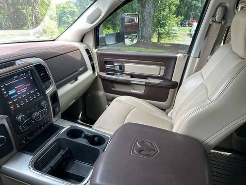 Used 2018 RAM 2500 Laramie AWD/4WD image 27