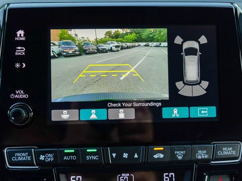Used 2023 Honda Odyssey Elite image 58