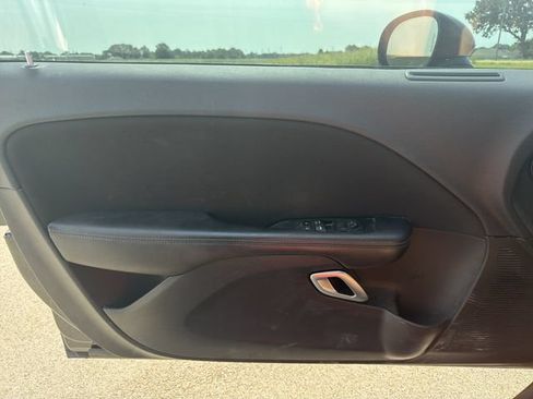 Used 2022 Dodge Challenger R/T RWD image 32