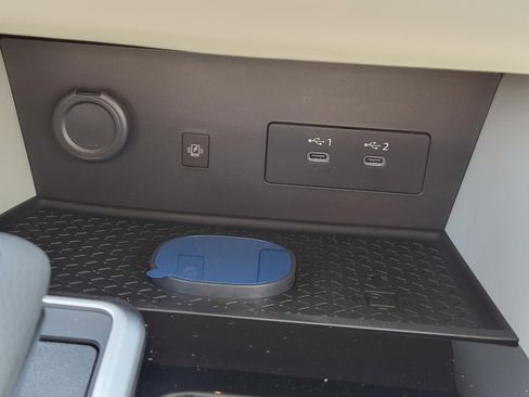 New 2026 Nissan Pathfinder SL image 23