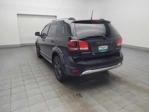 Used 2019 Dodge Journey Crossroad FWD image 5