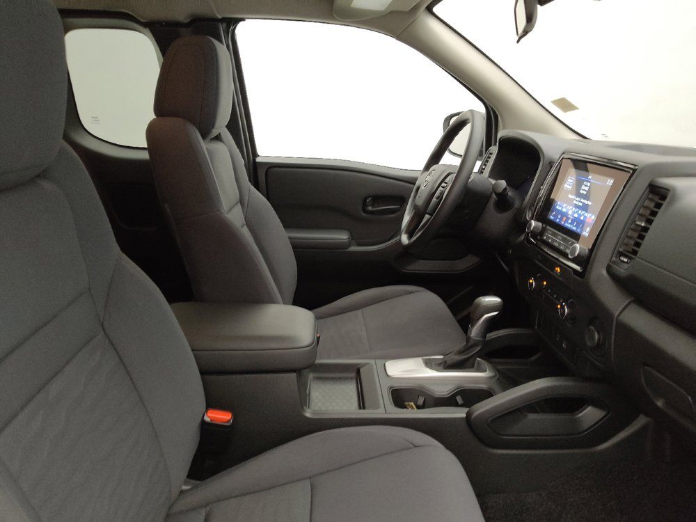 Used 2024 Nissan Frontier S RWD image 21