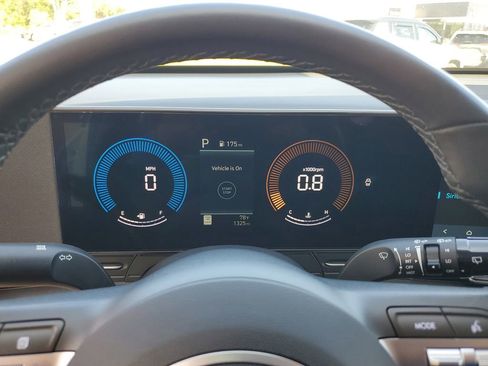 Used 2024 Hyundai Kona SEL FWD image 17