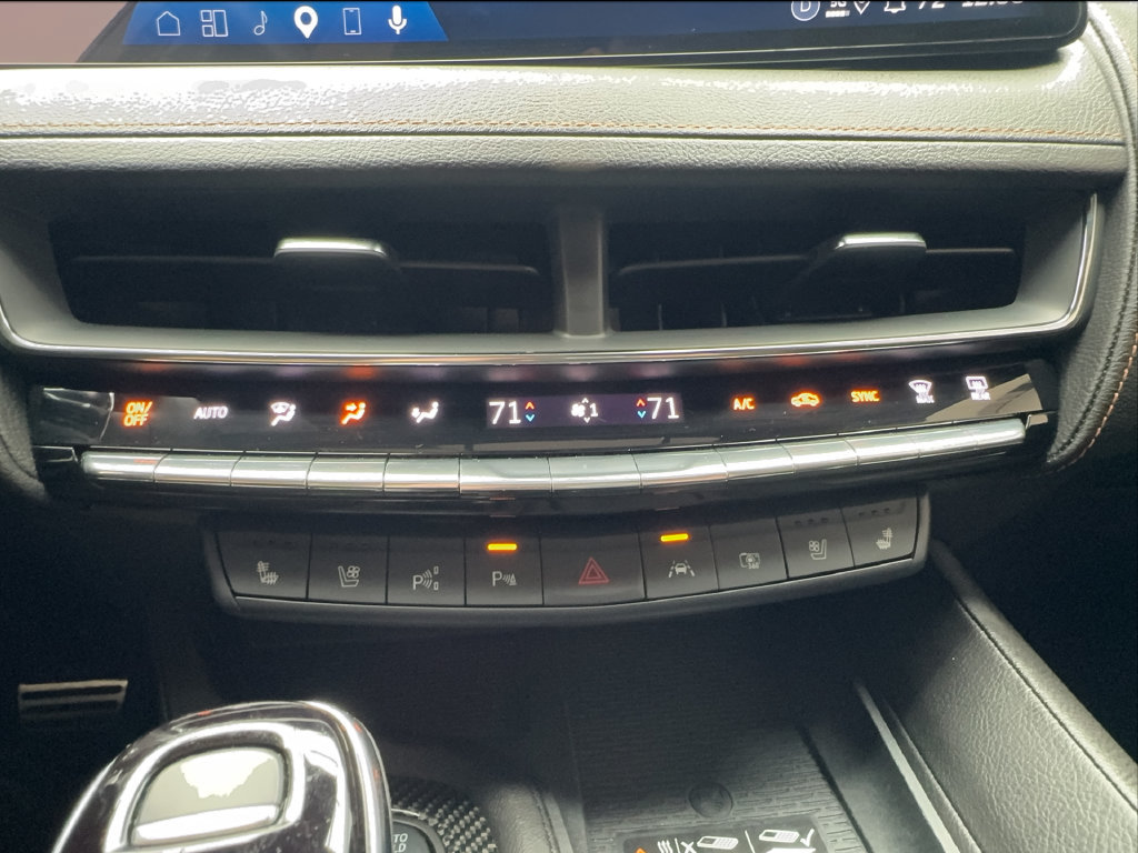 Used 2026 Cadillac CT5 V w/ Technology Package AWD/4WD image 49