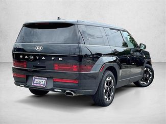 Used 2025 Hyundai Santa Fe SE FWD video 2
