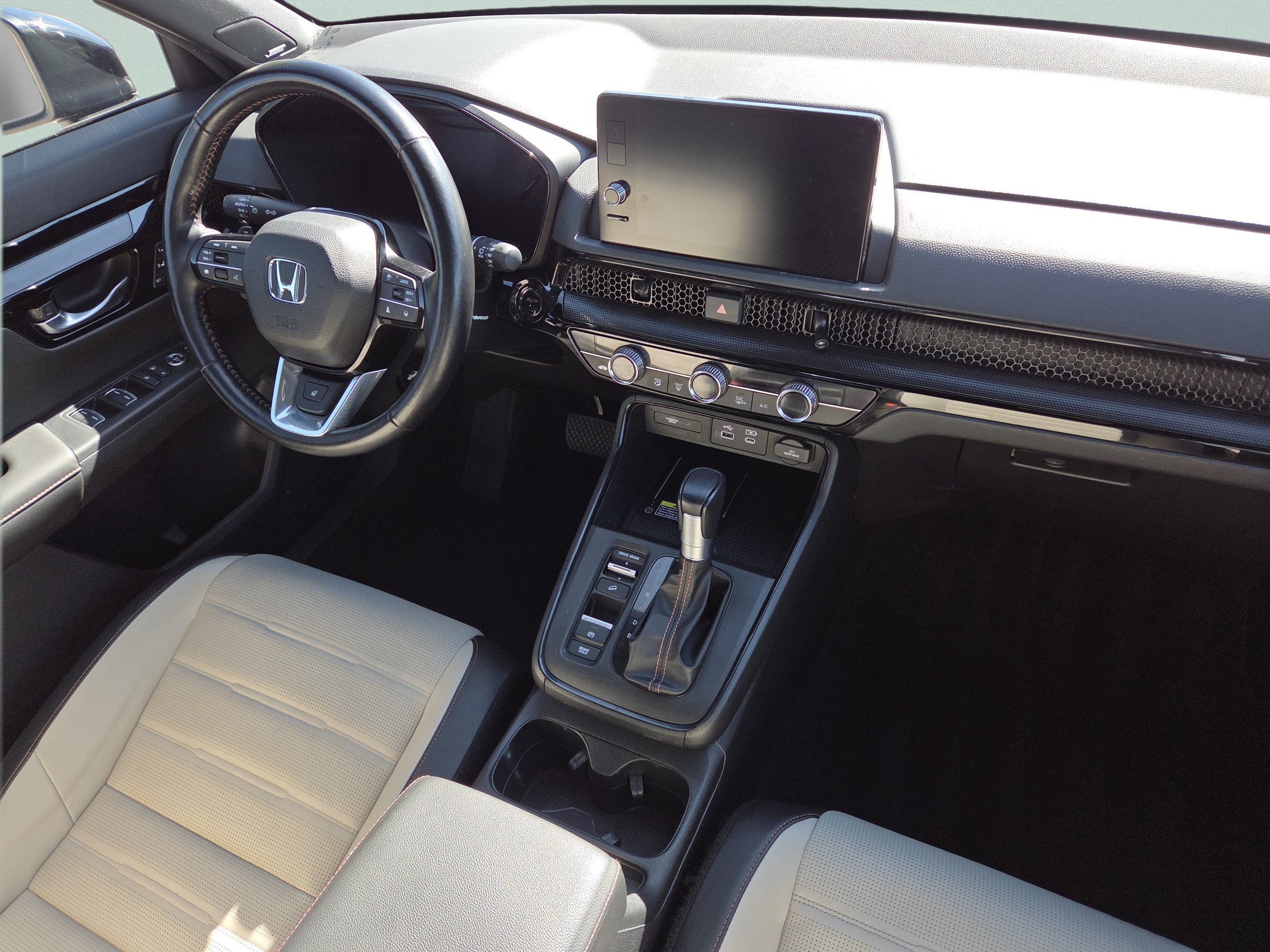 Used 2025 Honda CR-V Sport Touring image 33
