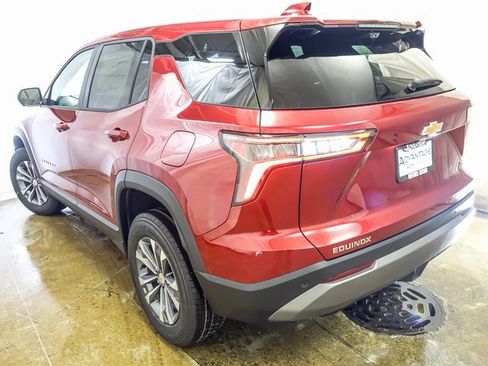 New 2026 Chevrolet Equinox LT image 7