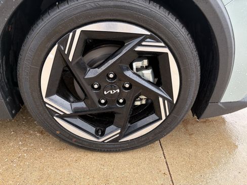 Used 2025 Kia K4 EX FWD image 9