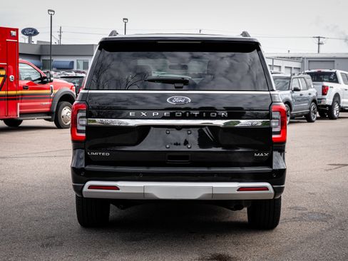 Used 2023 Ford Expedition Max Limited image 7