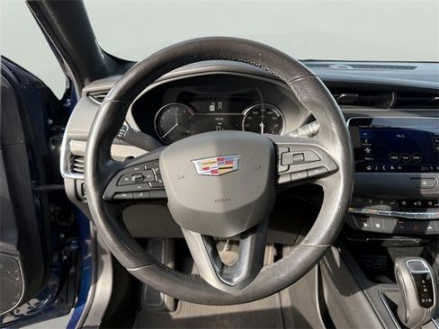 Used 2019 Cadillac XT4 Sport image 12