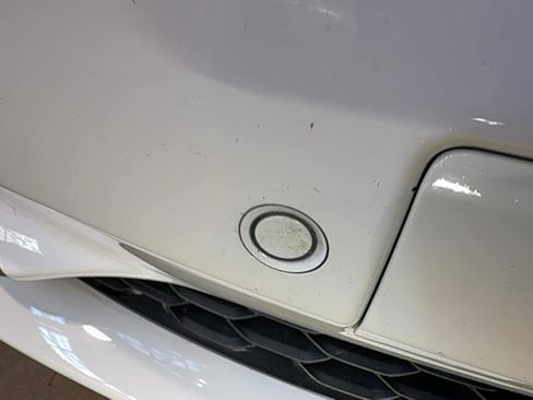 Used 2019 Buick Cascada Premium image 88