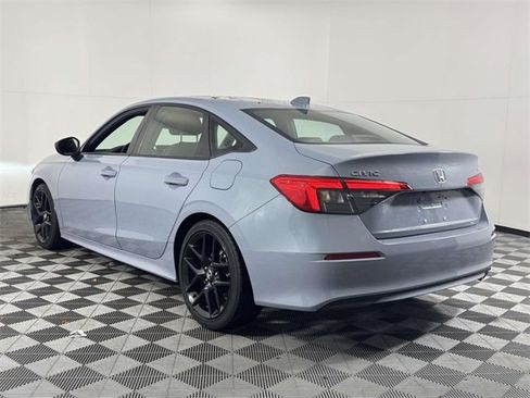 Used 2023 Honda Civic Sport image 8