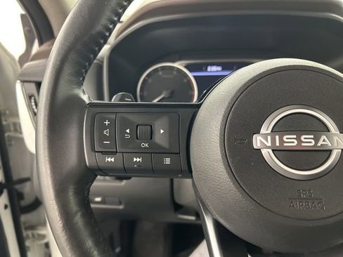 Used 2023 Nissan Rogue SV w/ SV Premium B Package AWD/4WD image 8