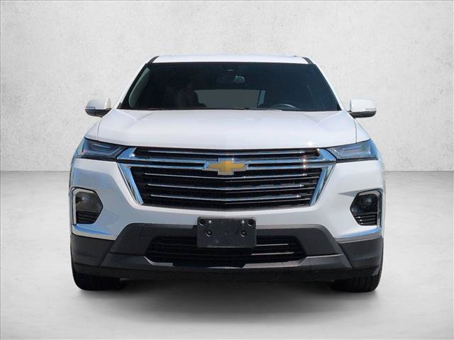 Used 2023 Chevrolet Traverse LT AWD/4WD image 2