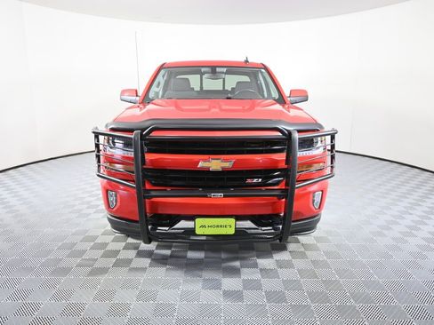 Used 2018 Chevrolet Silverado 1500 LT w/ All Star Edition image 11