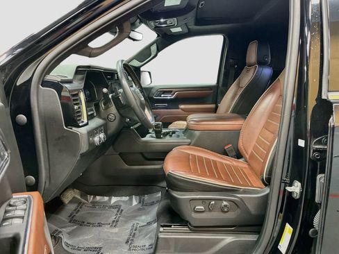 Used 2023 GMC Sierra 1500 Denali Ultimate AWD/4WD image 22