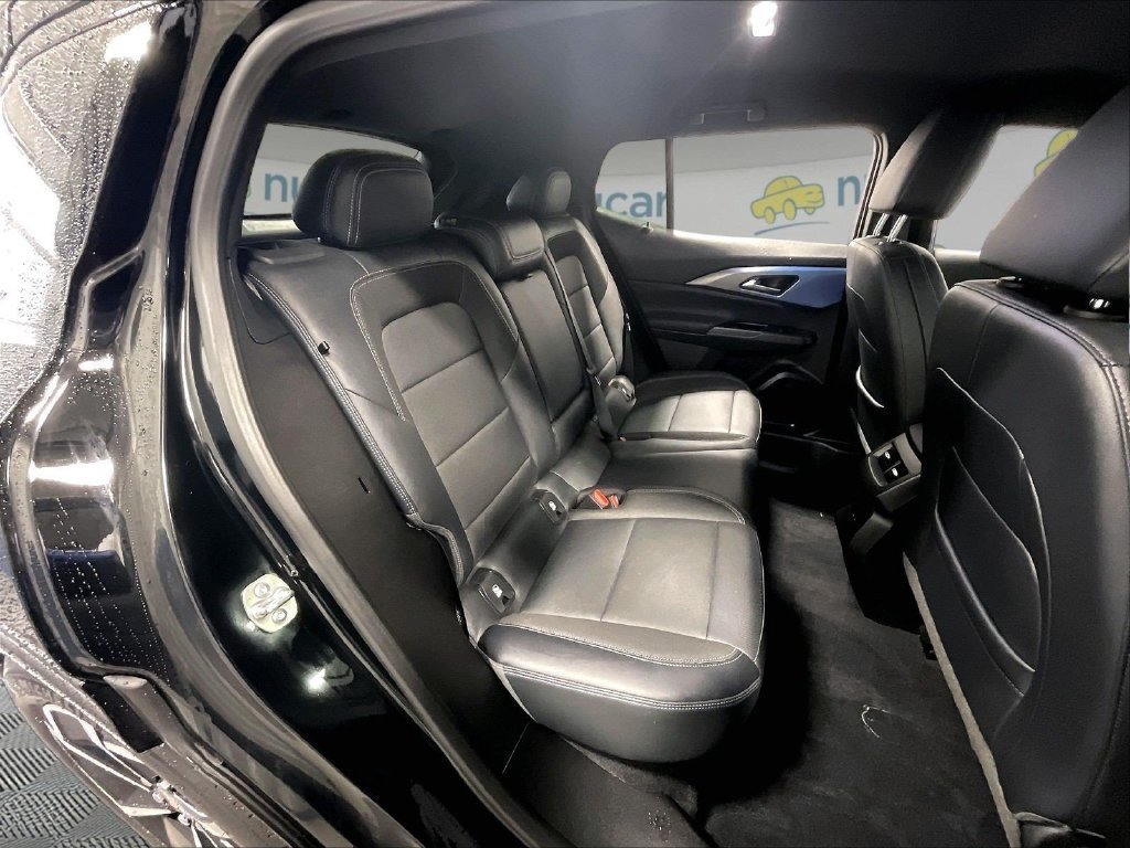 Used 2024 Chevrolet Equinox EV LT w/ Active Safety Package 3 FWD image 16