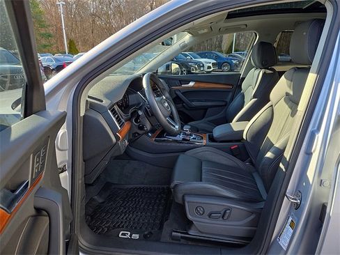 Certified 2023 Audi Q5 2.0T Premium Plus w/ Premium Plus Package image 14