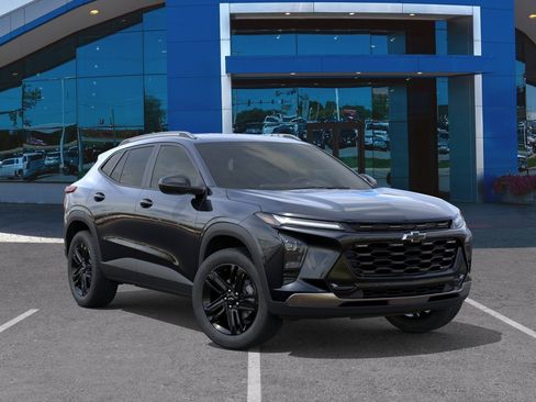New 2026 Chevrolet Trax ACTIV FWD image 31