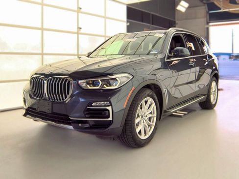 Used 2020 BMW X5 xDrive40i w/ Executive Package AWD/4WD image 2