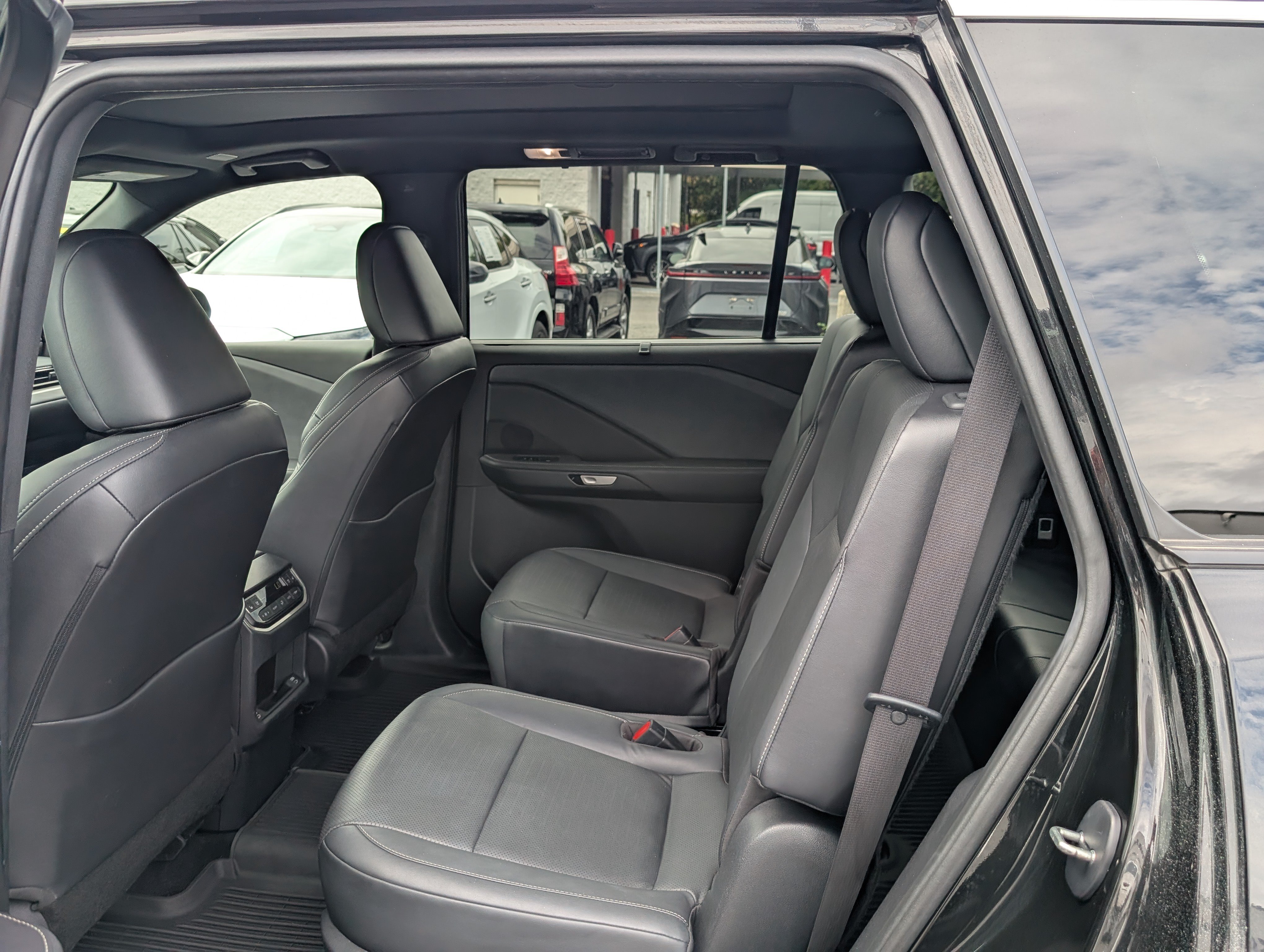 Used 2024 Lexus TX 350 AWD w/ Captains Chair Package image 16