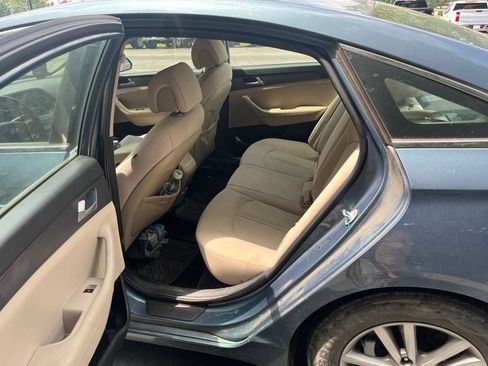 Used 2017 Hyundai Sonata SE FWD image 9