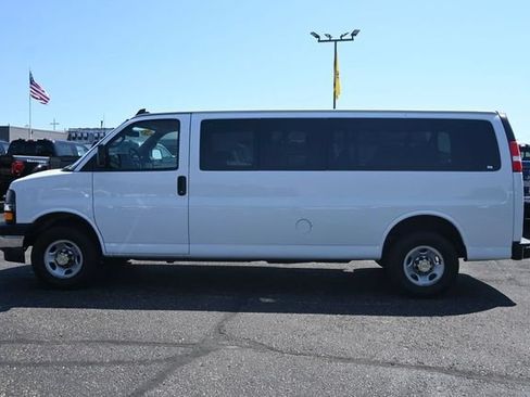 Used 2024 Chevrolet Express 3500 LT w/ LT Preferred Equipment Group RWD image 9