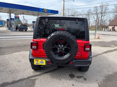 Used 2025 Jeep Wrangler Unlimited Sport S 4xe image 4